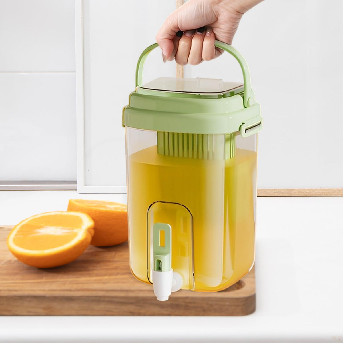 Green 2L Drink Dispenser with Faucet F403122