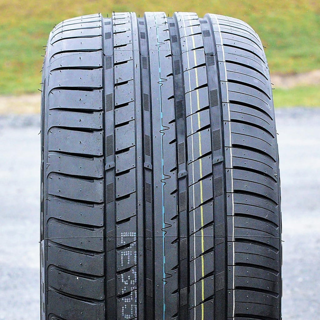 235/40ZR18 XL All Season Passenger Car Tire Y3863